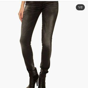 NWT Diesel Women's Skinzee Low Waisted Super Skinny Leg Jean